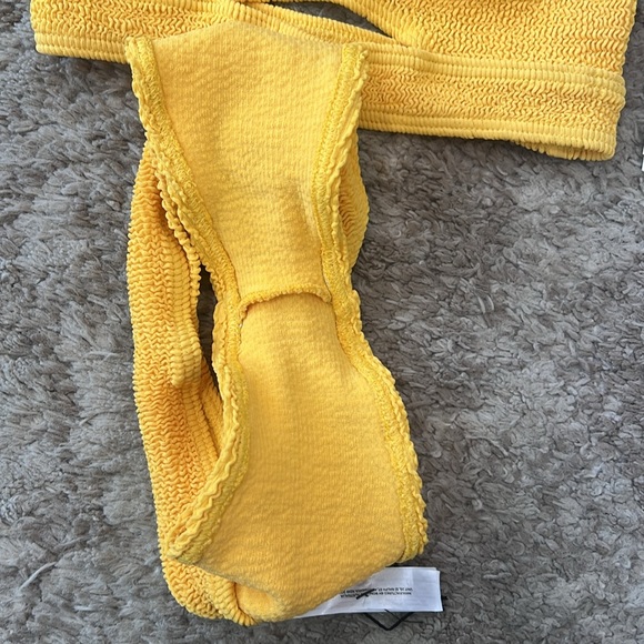 Bond-Eye Bikini Set NWT - Picture 3 of 6